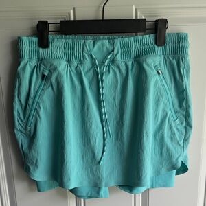 Athleta Size 4 Turquoise Athletic Skort
